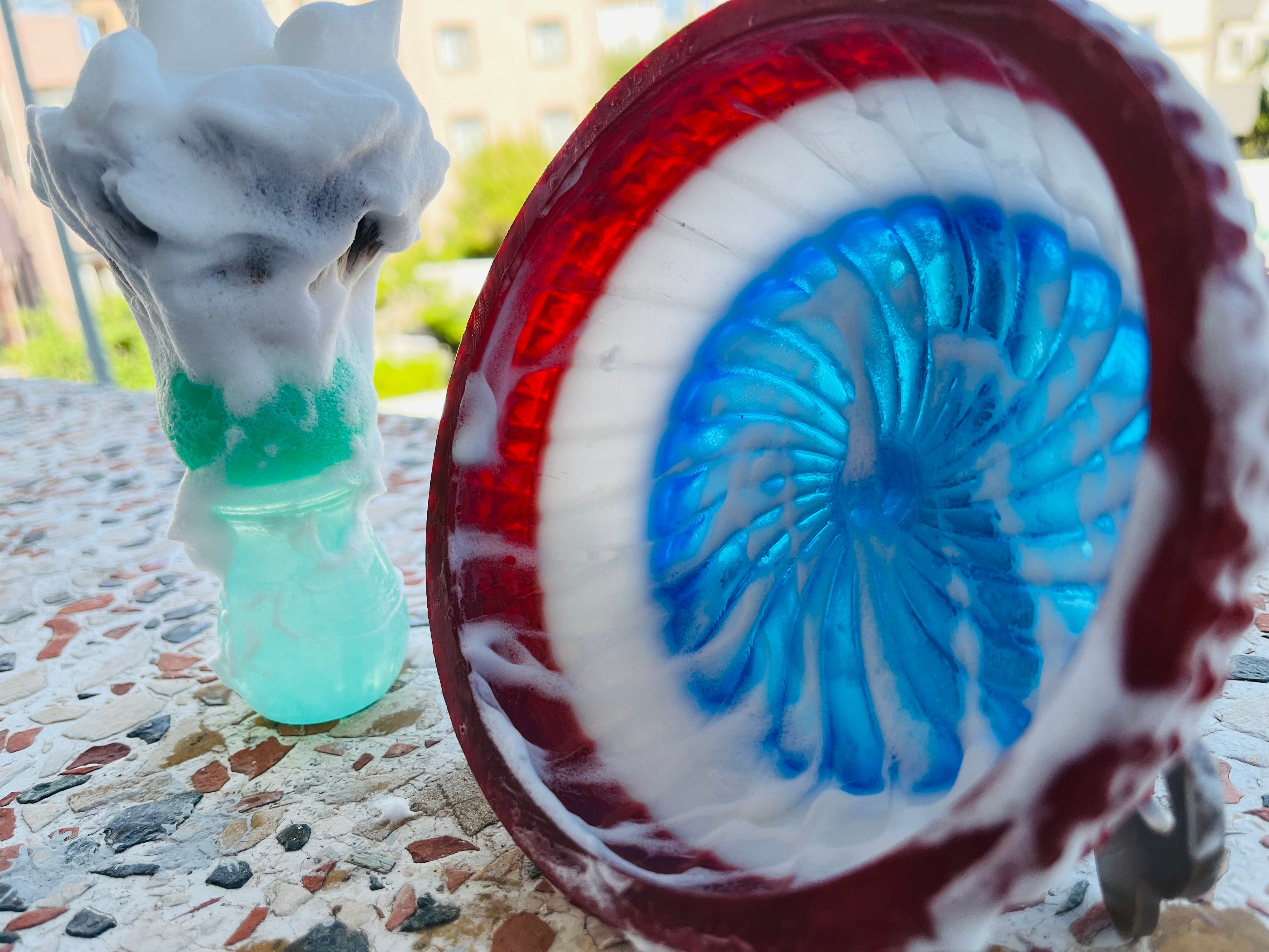 Barberpole Shaving and Lathering Bowl Made of Resin for Traditional Wet shaving Soap